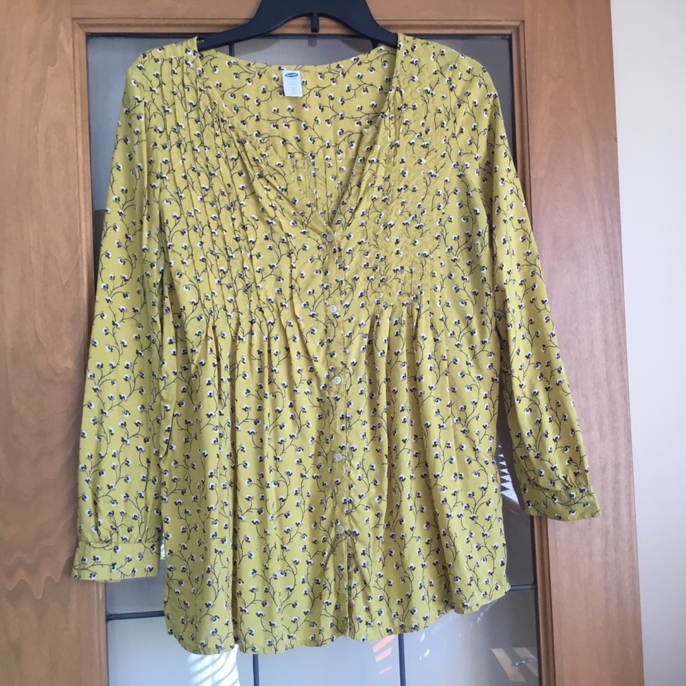 Maternity shirt